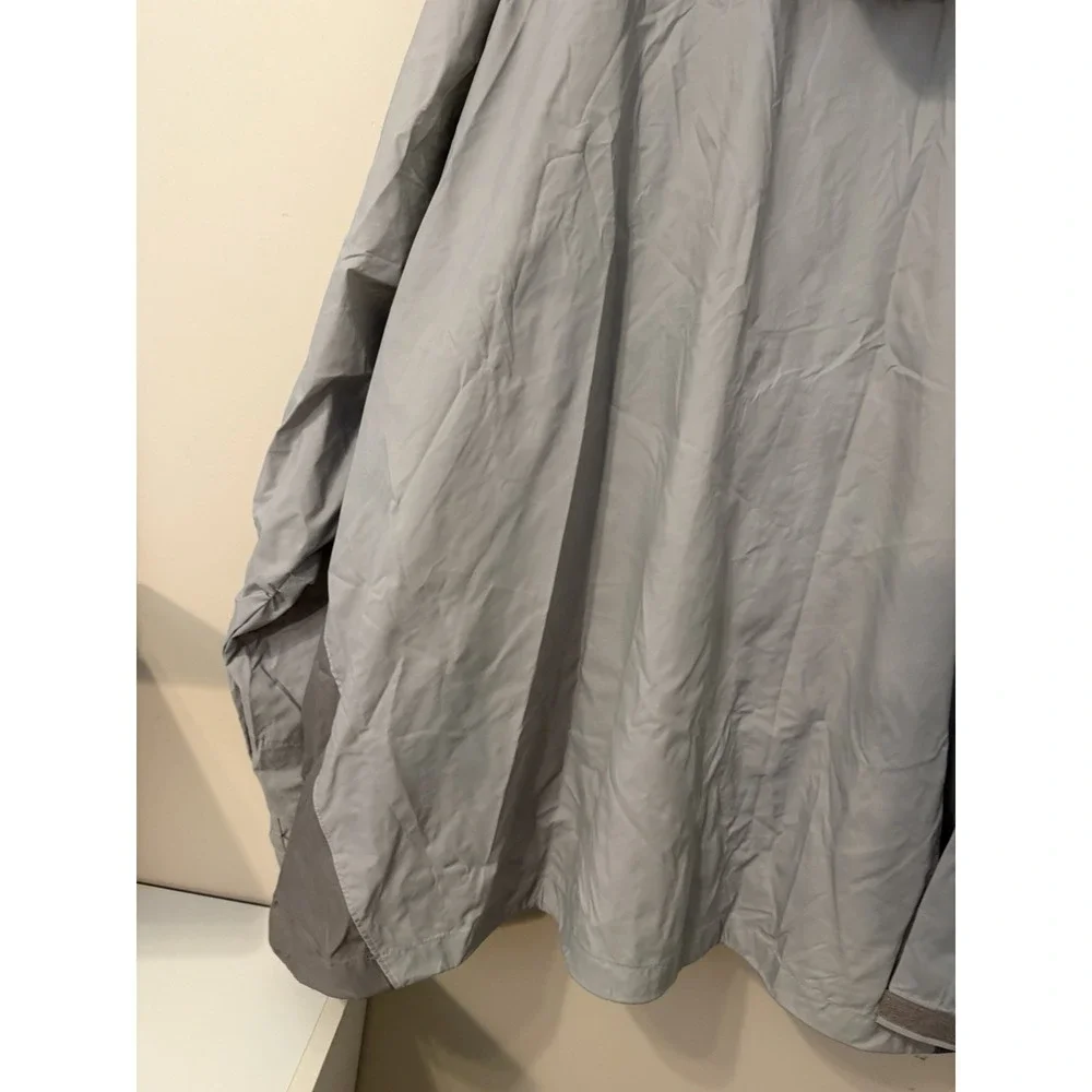 Columbia Windbreaker With Hood Full Zip Two Gray Colors, Size 5XT